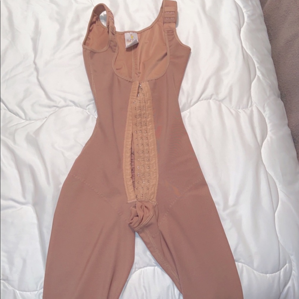 Meli Belt Faja.